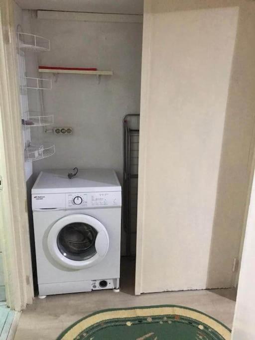 Apartament Confortabil Питещ Екстериор снимка
