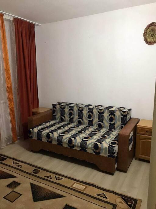 Apartament Confortabil Питещ Екстериор снимка