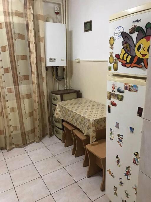 Apartament Confortabil Питещ Екстериор снимка